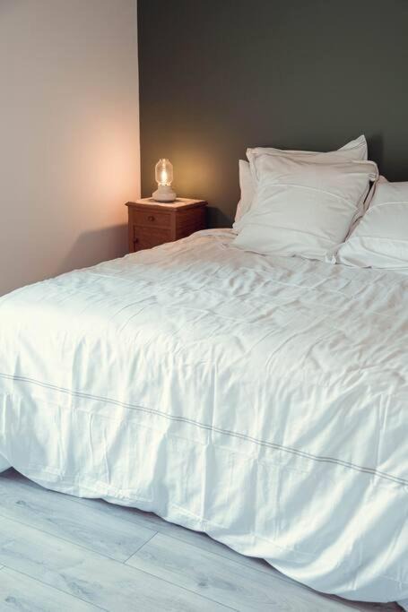 Photo of Bedroom in Jau-Dignac-et-Loirac