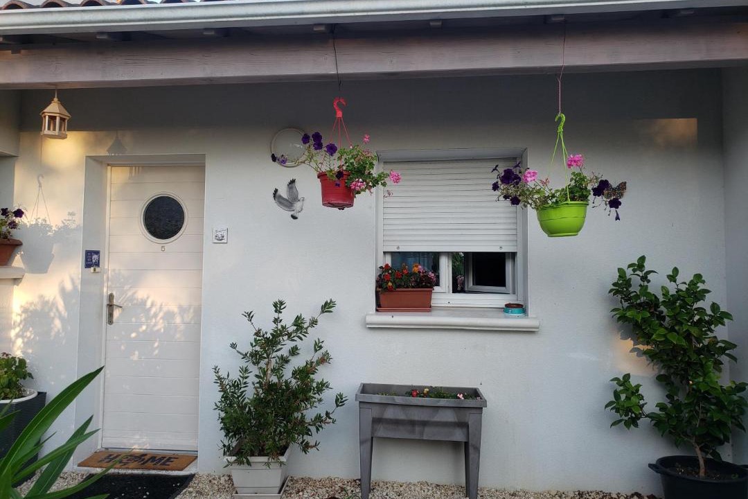 Photo of Others in Etaules