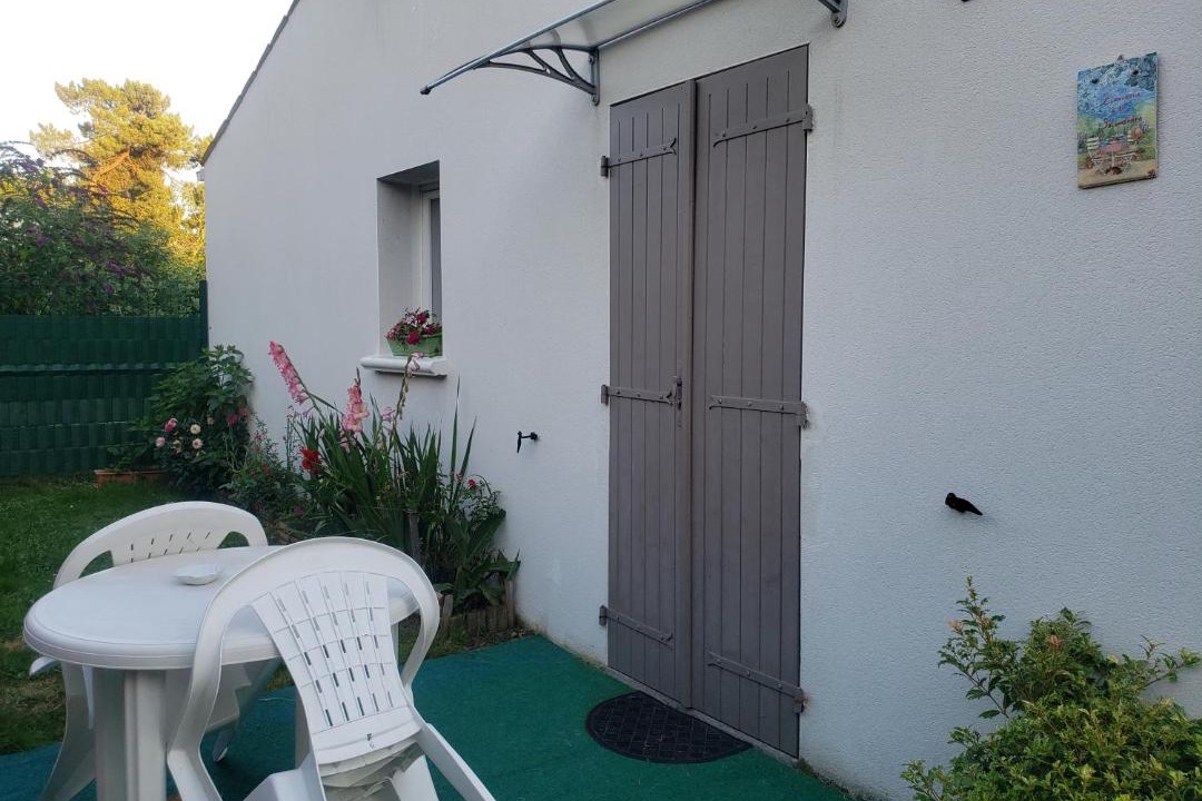 Photo of Others in Etaules