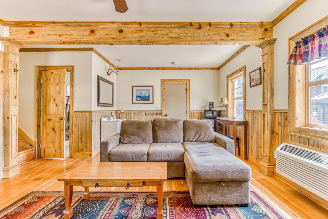 Photo of Others in White Salmon