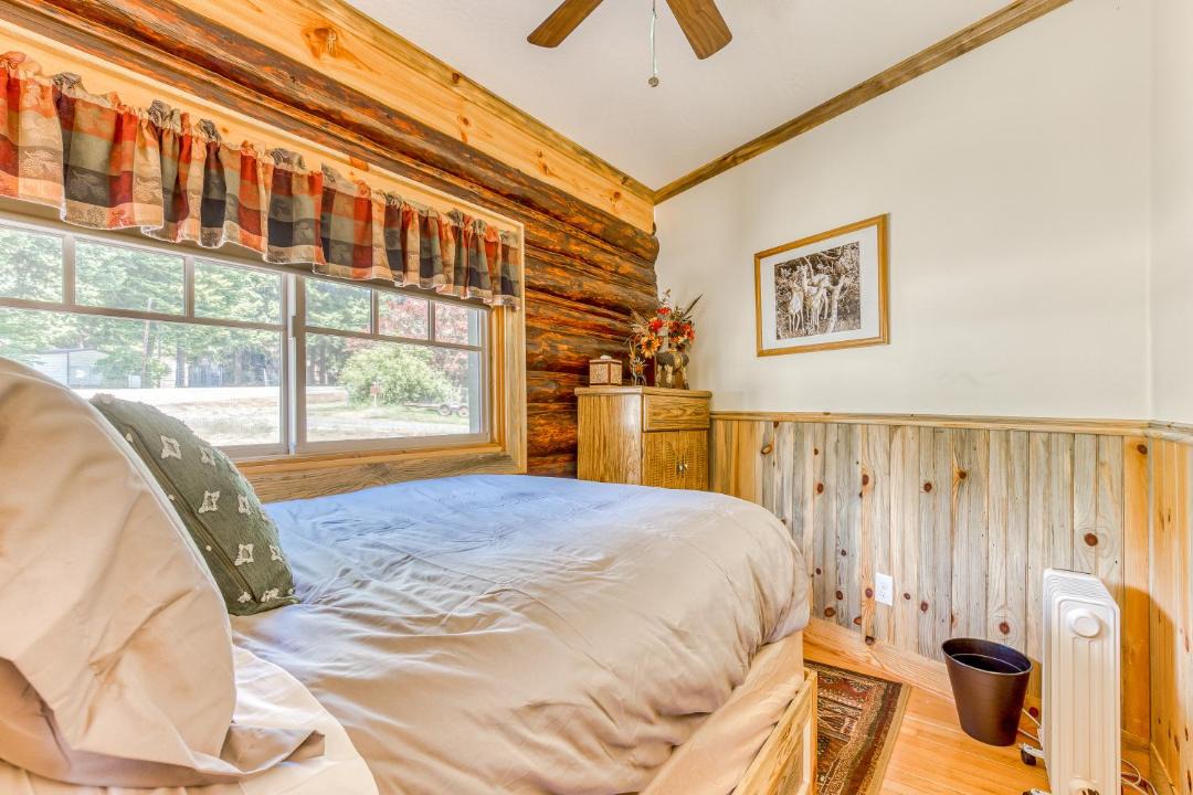 Photo of Others in White Salmon