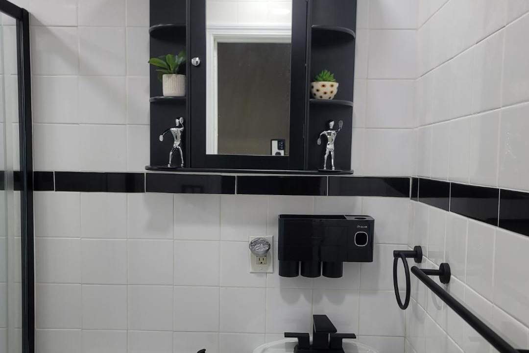 Photo of Bathroom in East New York