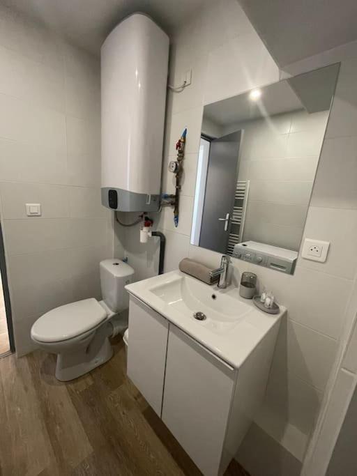 Photo of Bathroom in Centre Ville