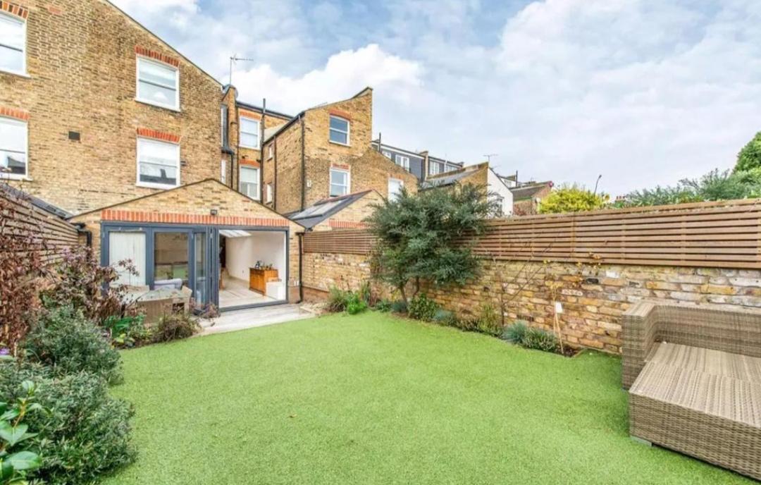 Photo of Others in Munster