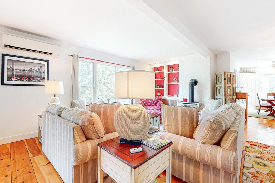 Photo of Others in Tisbury