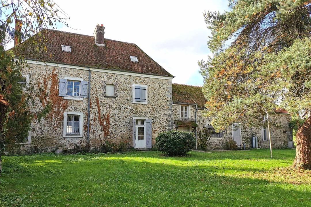 Photo of Others in Fontenay-Tresigny
