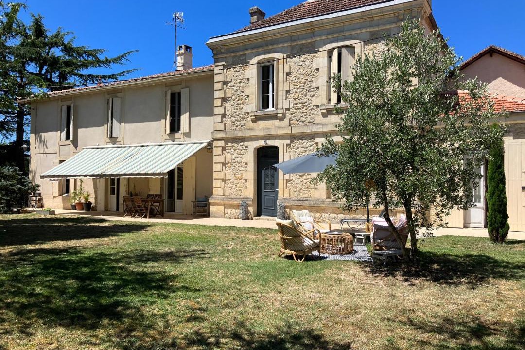 Photo of Others in Loupiac