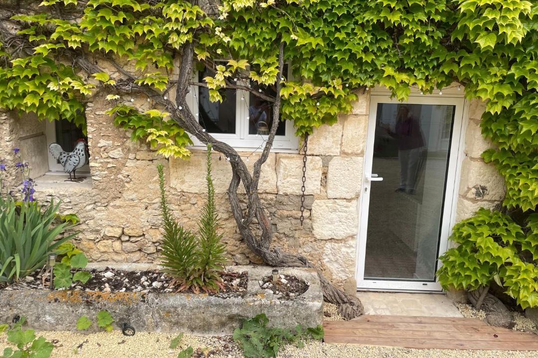 Photo of Others in Avanton