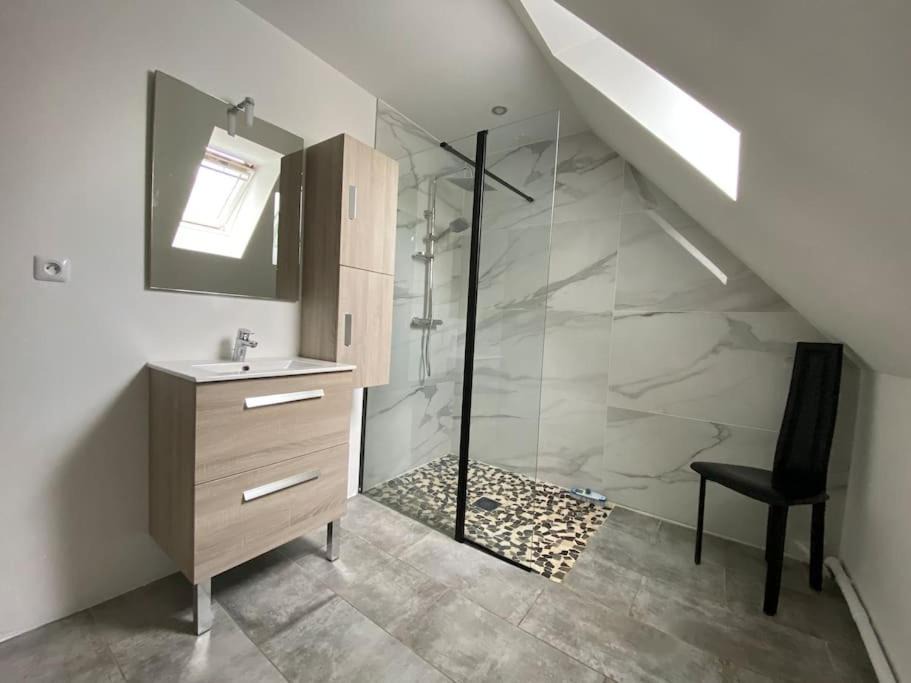 Photo of Bathroom in Vaux-Marquenneville