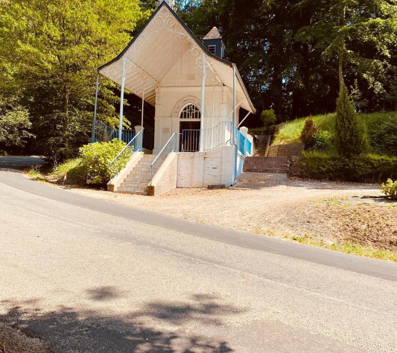 Photo of Others in Embry