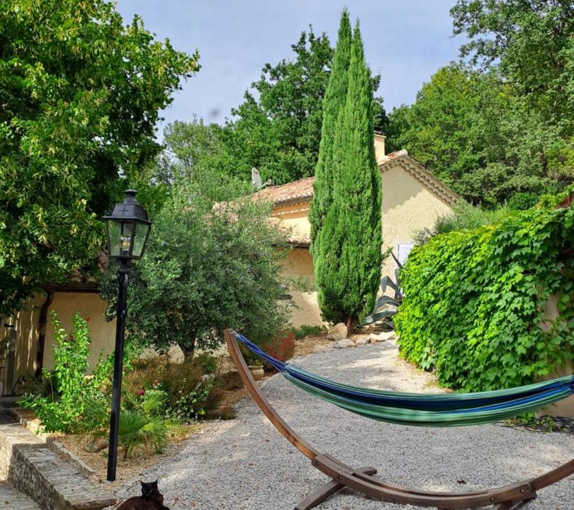 Photo of Others in Sablet