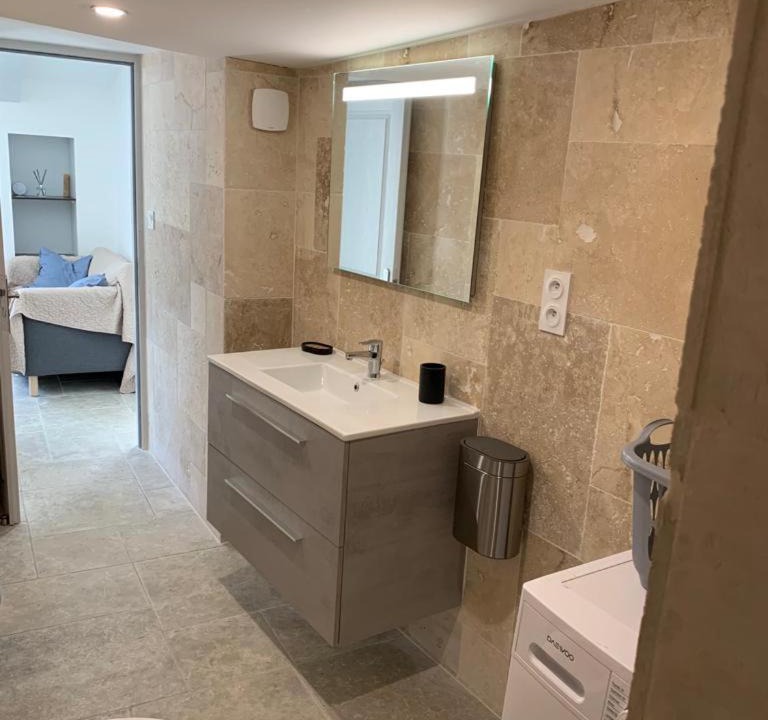 Photo of Others in Nyons