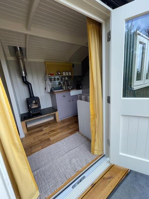 Photo of Others in Todber