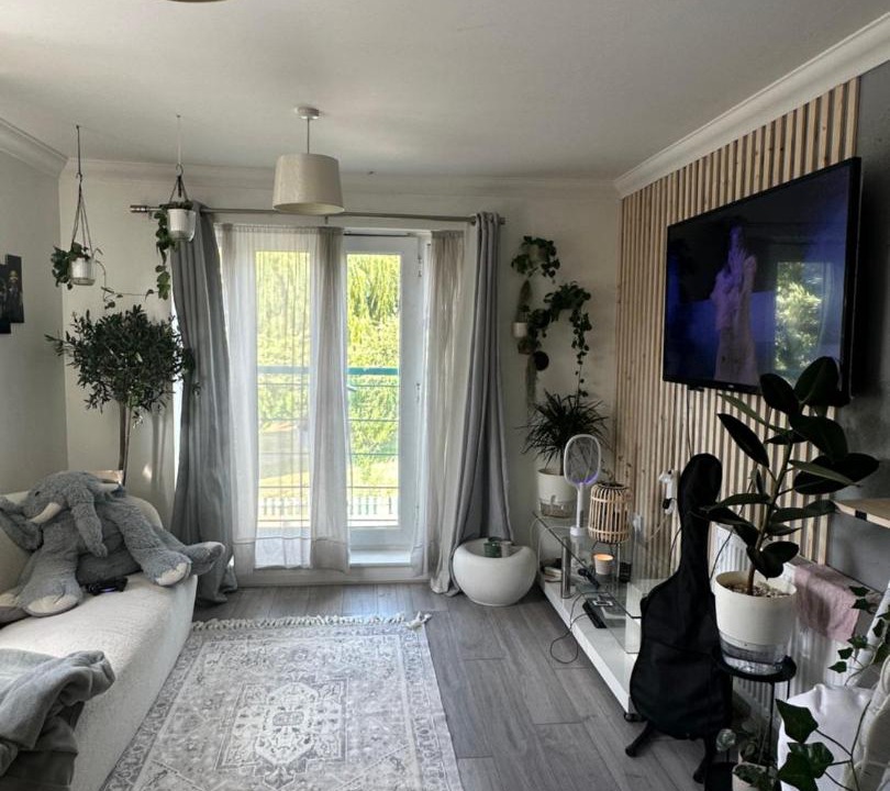 Photo of Others in Alibon