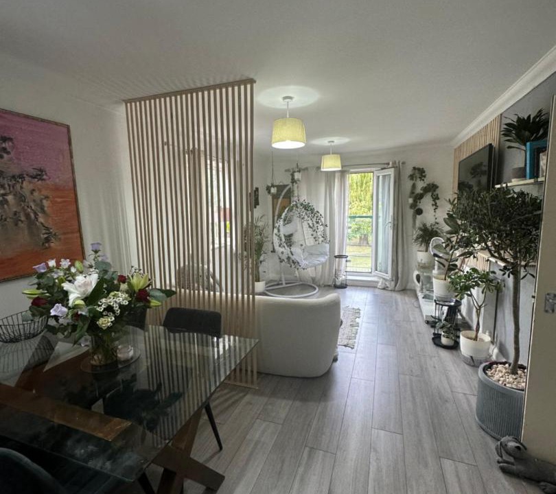 Photo of Others in Alibon