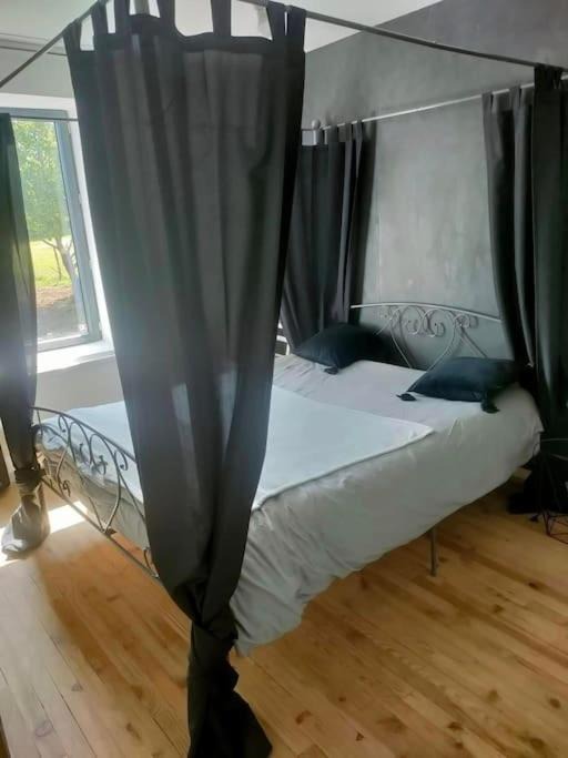 Photo of Bedroom in Saint-Julien-de-Coppel