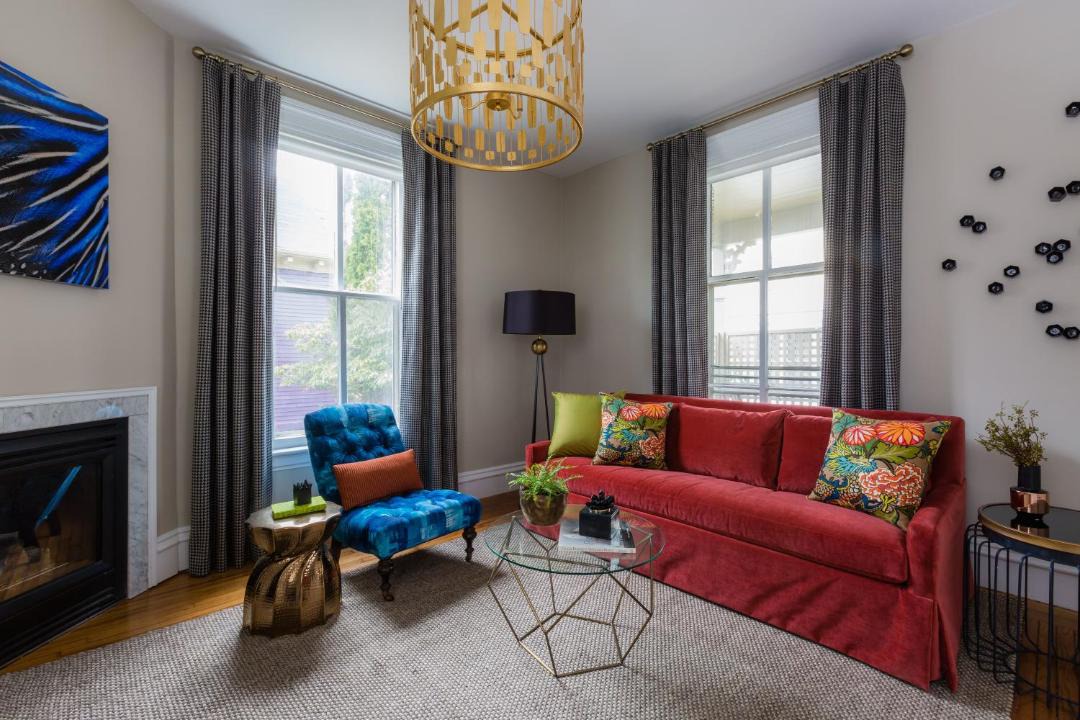 Photo of Others in Top of the Hill