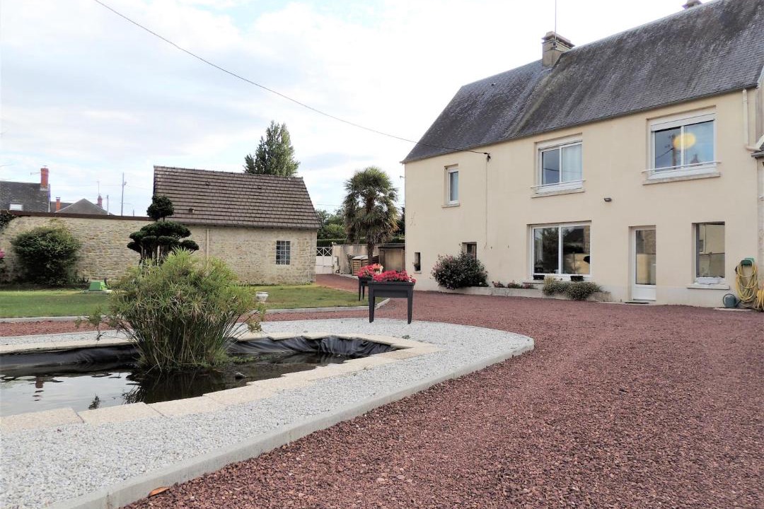 Photo of Others in Longueville