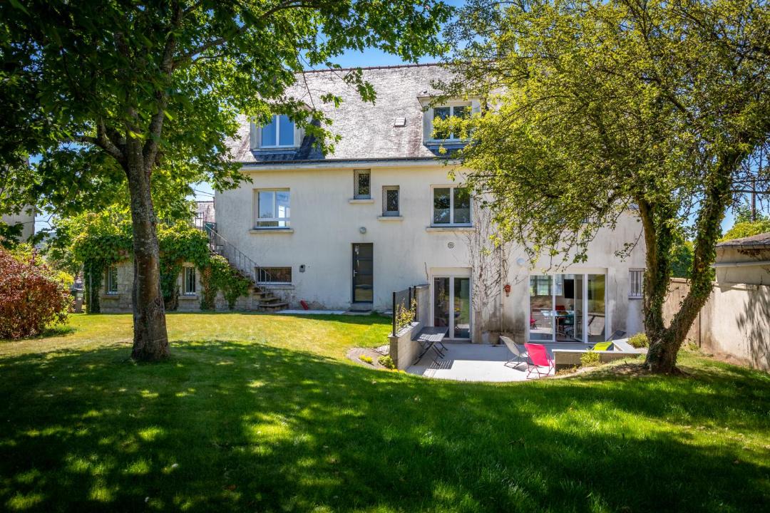 Photo of Others in Guer