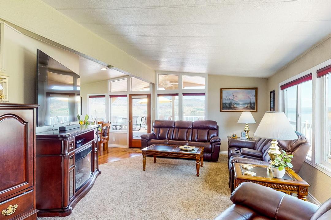 Photo of Others in Davenport