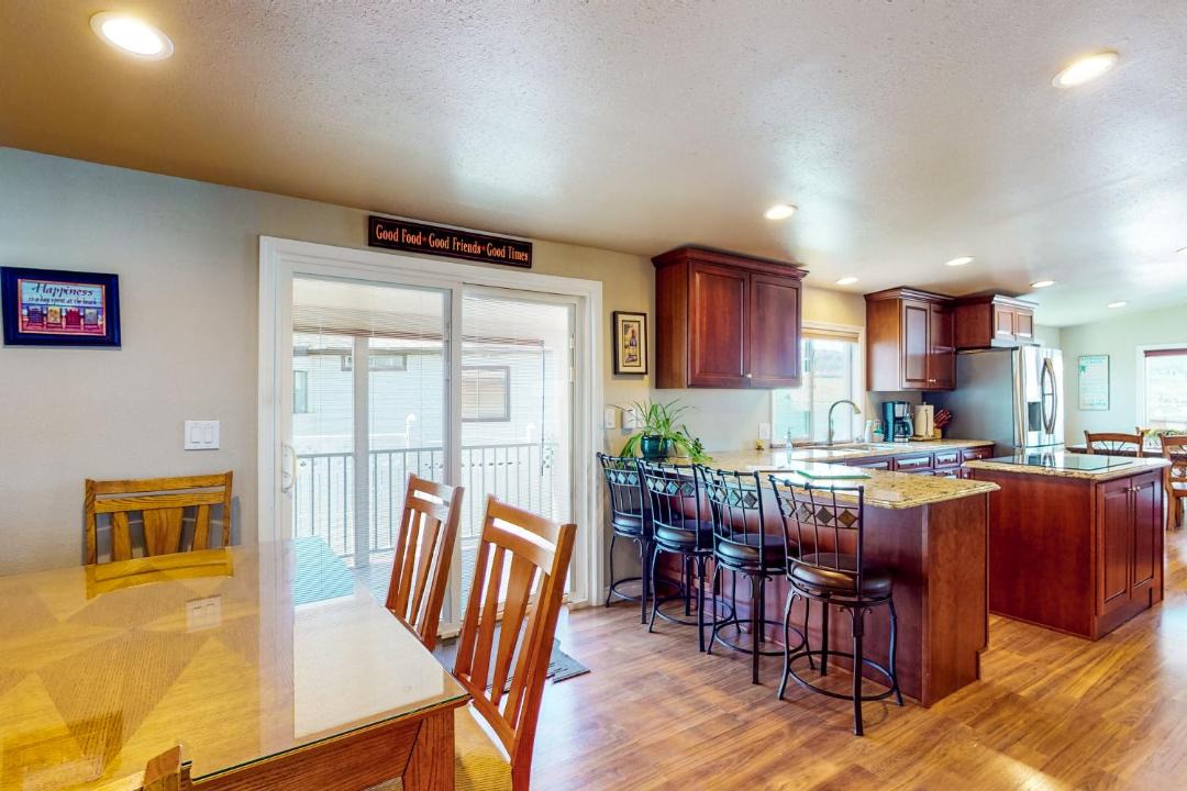 Photo of Others in Davenport