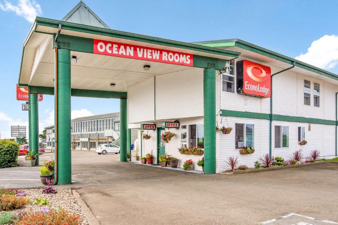 Photo of Others in Newport