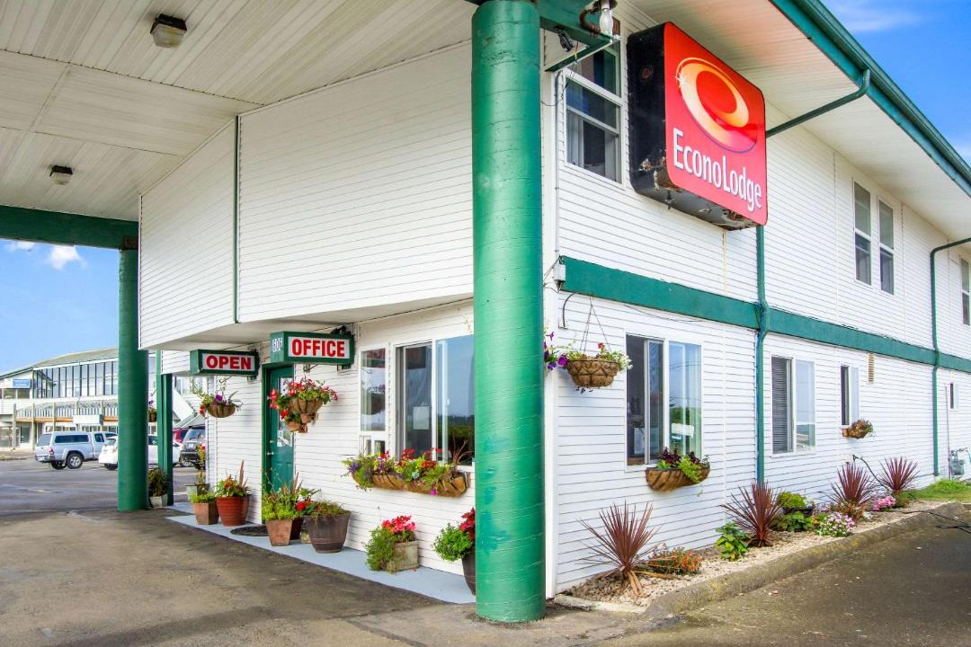 Photo of Others in Newport