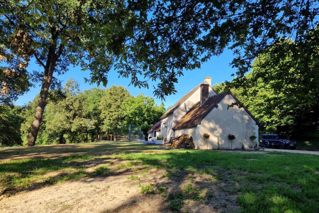 Photo of Buildings in Mareuil-sur-Cher
