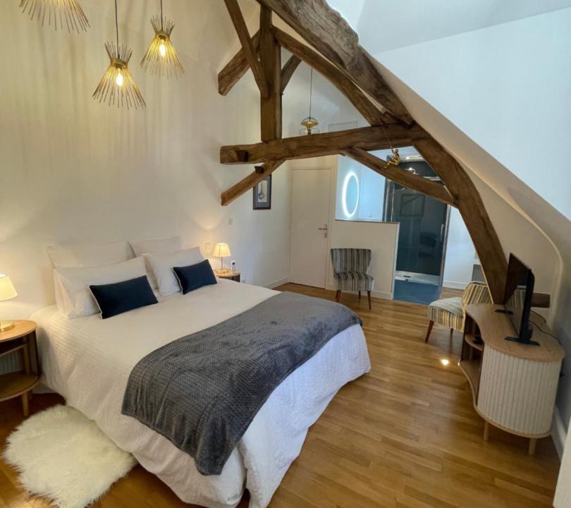 Photo of Bedroom in Clery-Saint-Andre