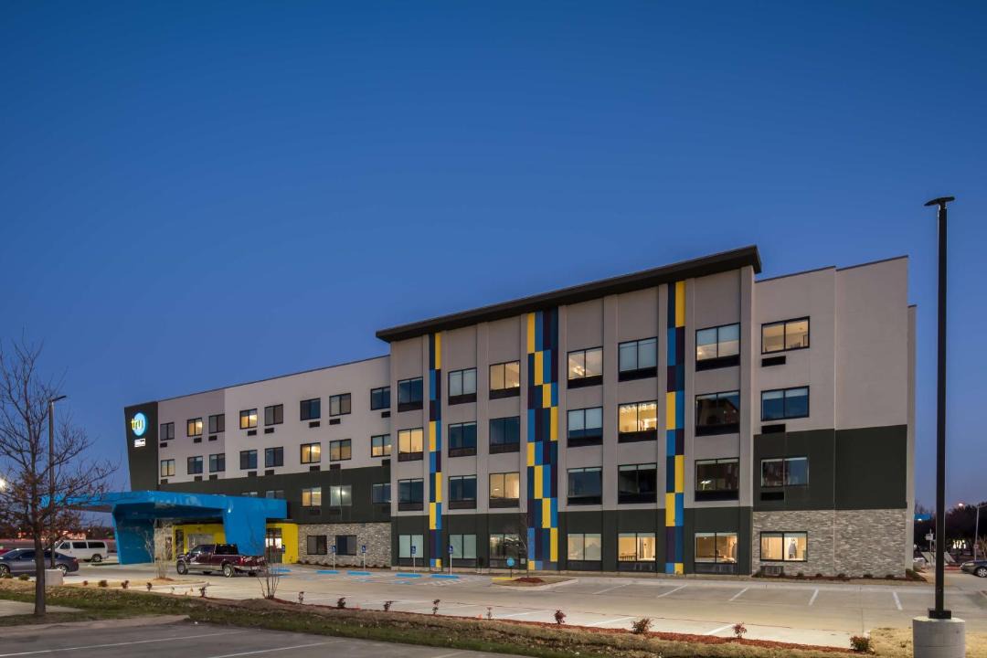 Photo of Buildings in Garland