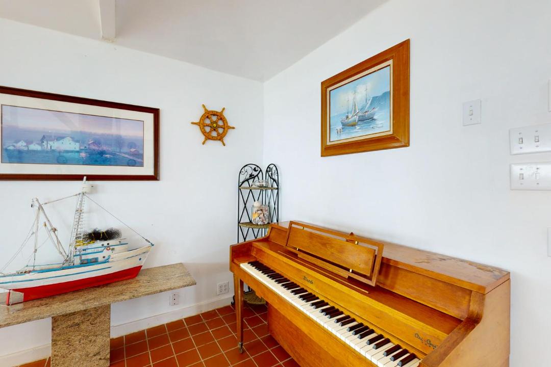 Photo of Others in Elk