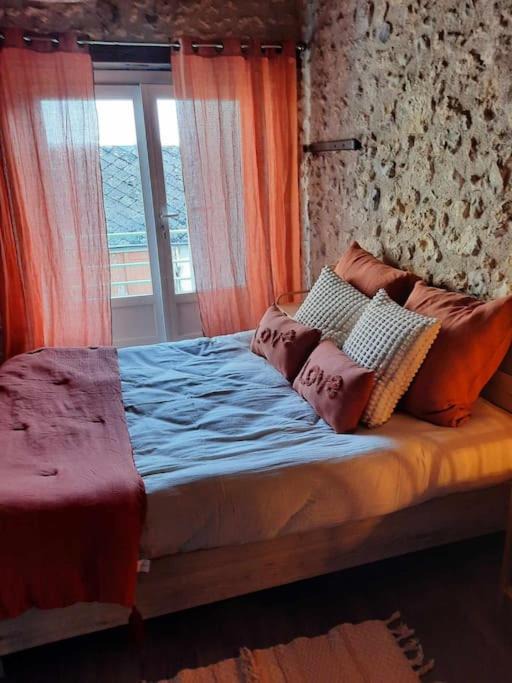 Photo of Bedroom in Chateaudun