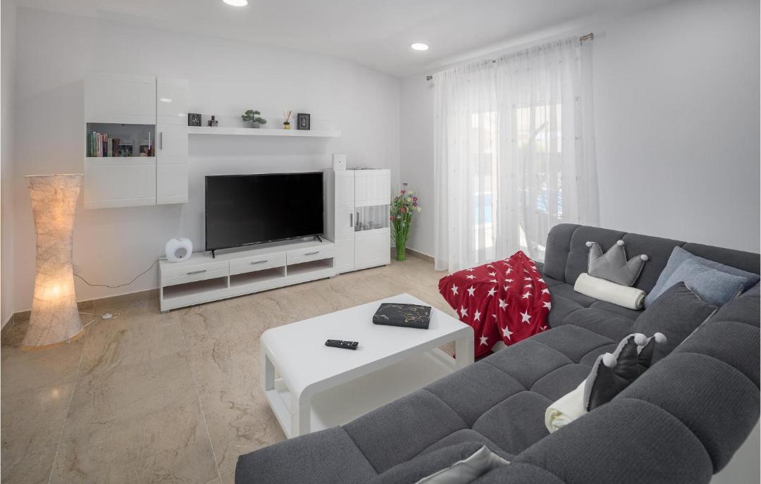 Photo of Livingroom in Orihi