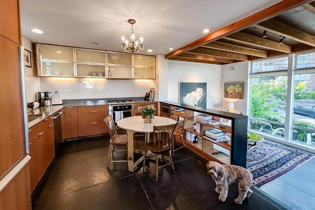 Photo of Others in Mann