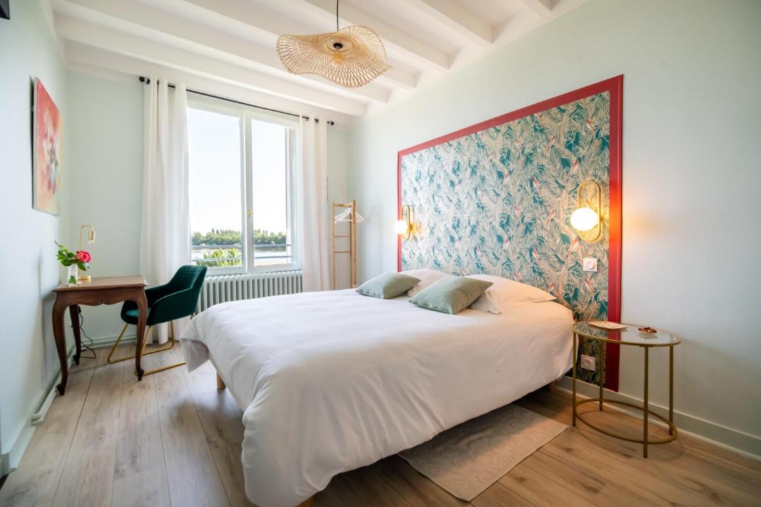 Photo of Others in Chenehutte-Treves-Cunault