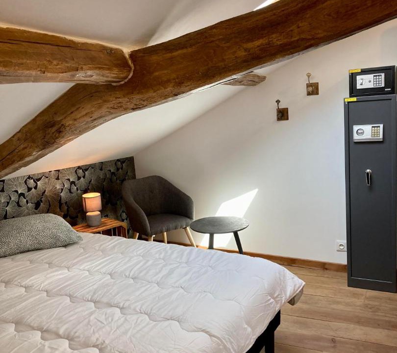 Photo of Others in Arsague