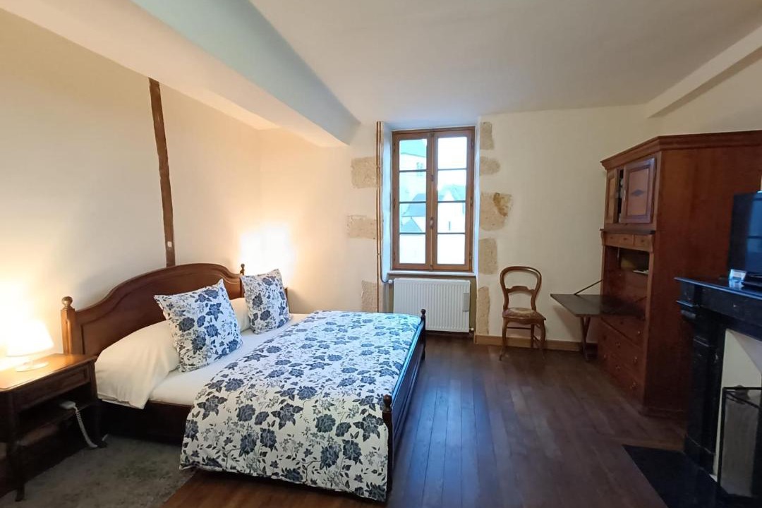 Photo of Bedroom in Cercy-la-Tour