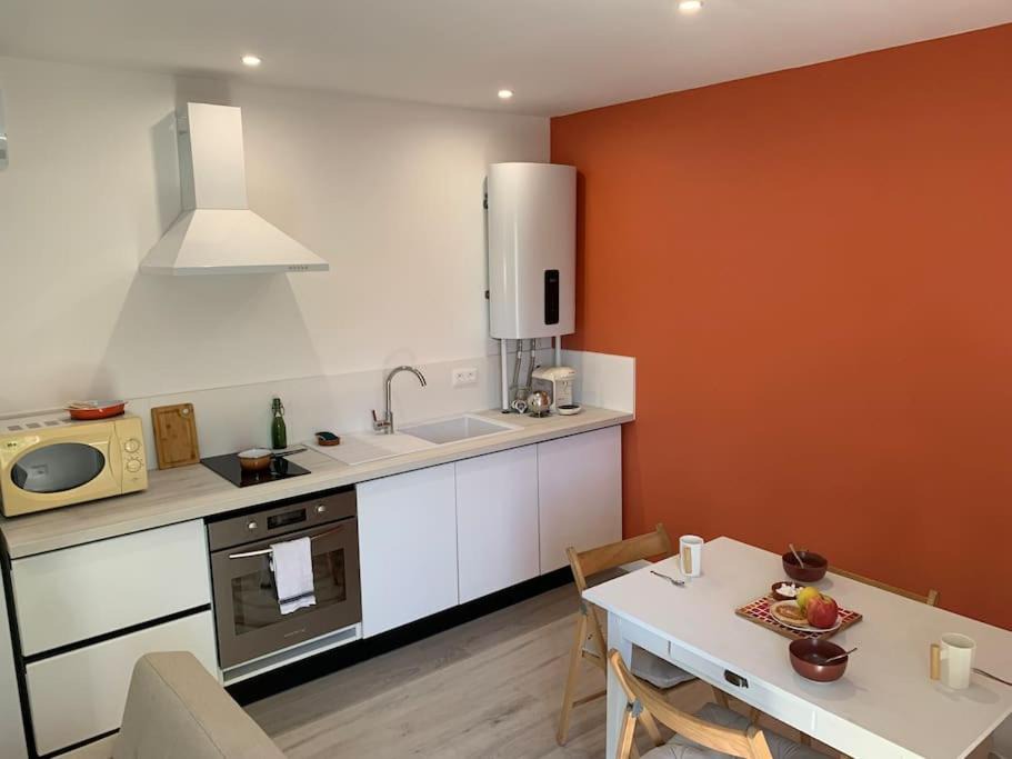 Photo of Kitchen in Peyriac-de-Mer