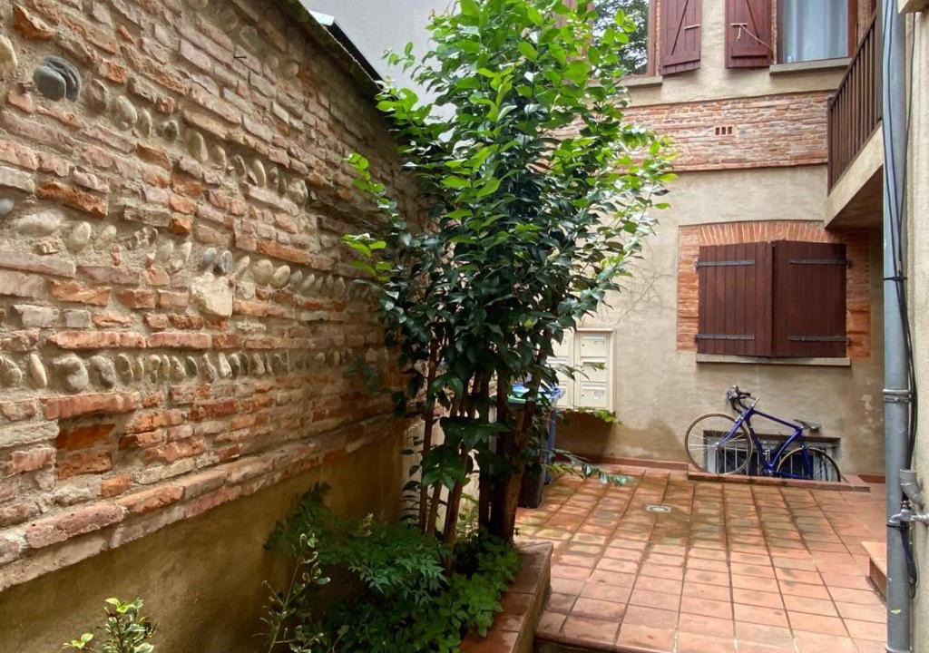 Photo of Buildings in Le Busca