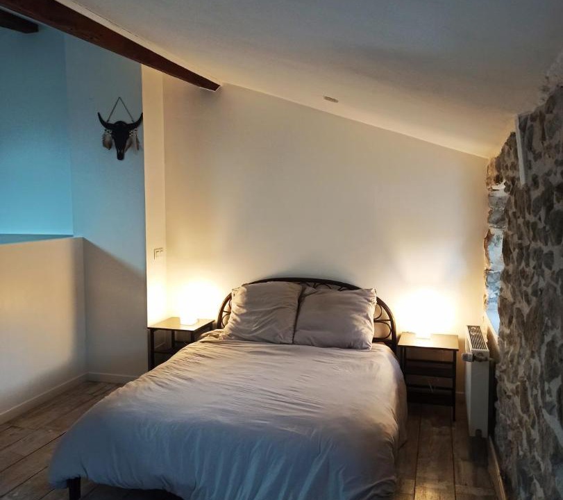 Photo of Bedroom in Villeneuve-d'Olmes