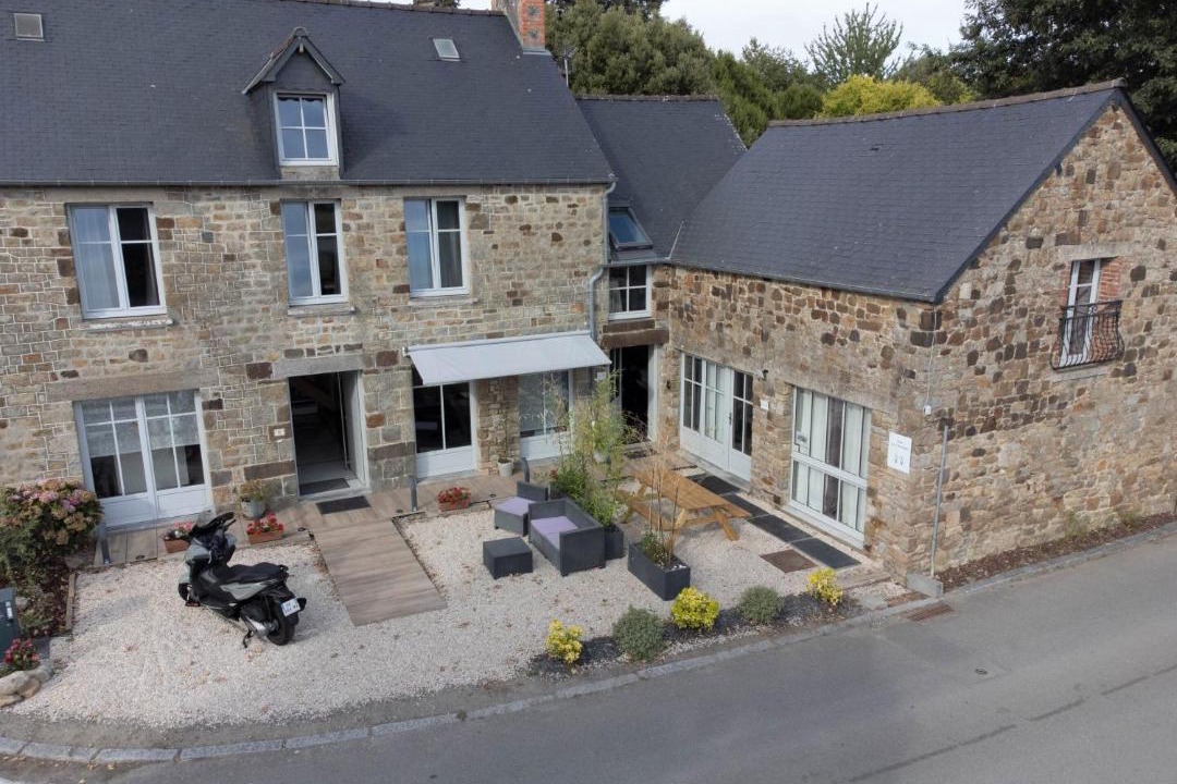 Photo of Others in Mont-Dol