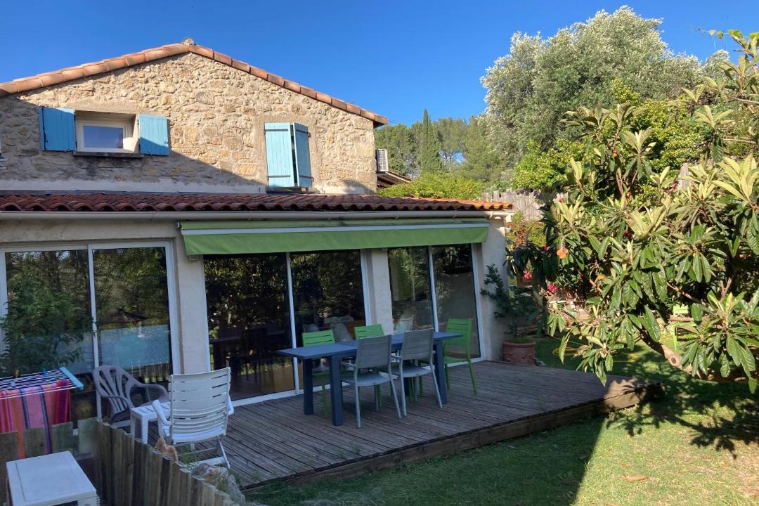 Photo of Others in Le Pouget