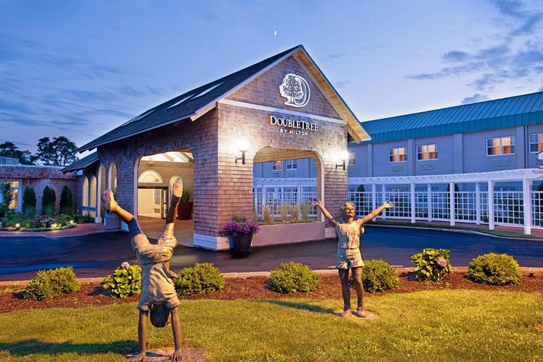 Photo of Others in Hyannis