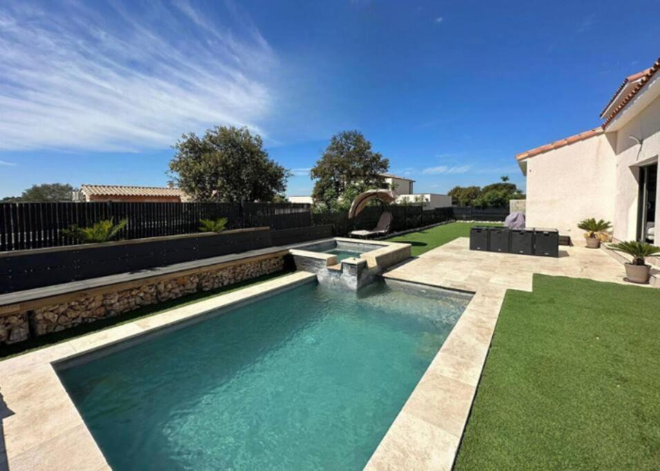 Photo of Others in Poulx