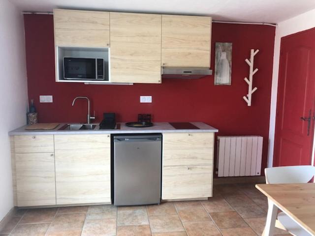 Photo of Kitchen in Saint-Georges-d'Esperanche
