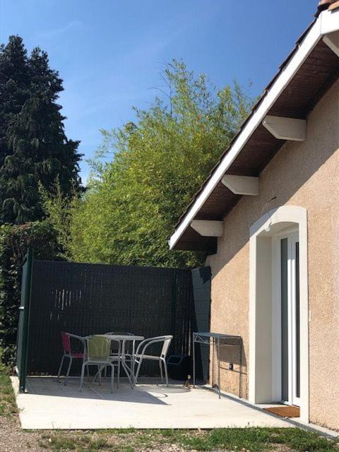 Photo of Buildings in Saint-Georges-d'Esperanche