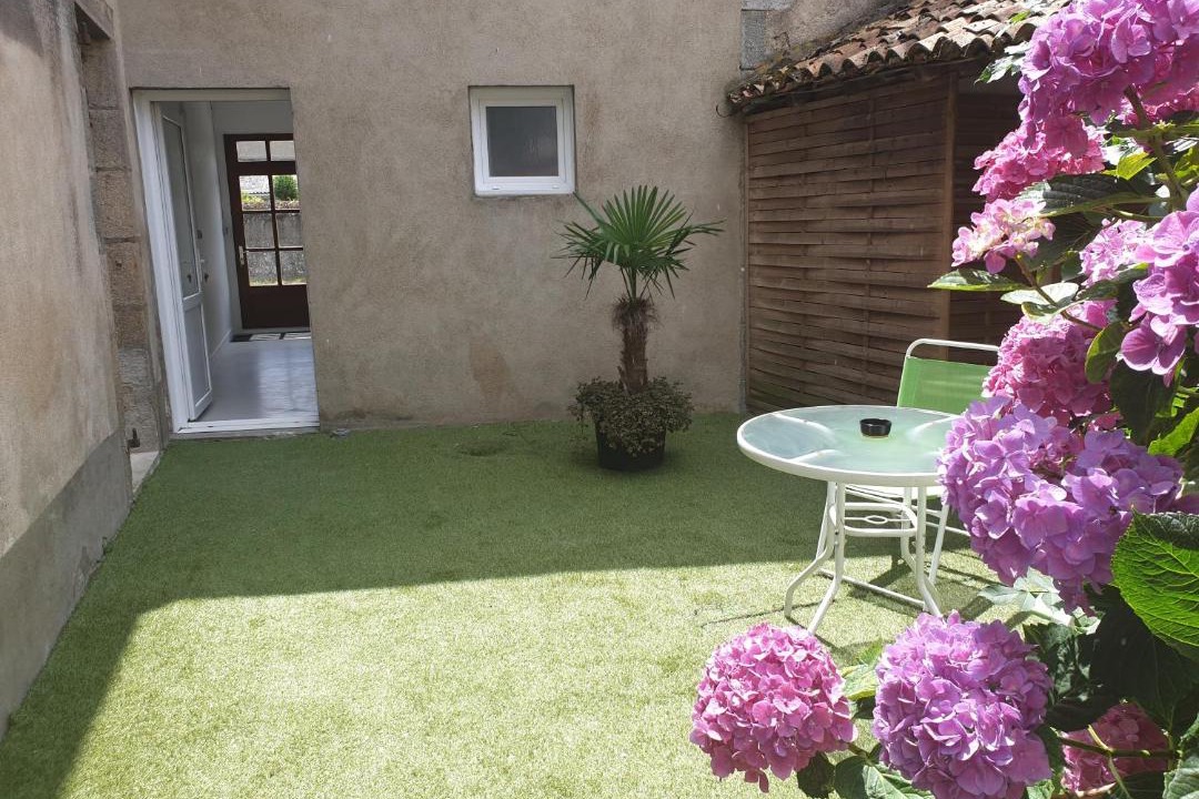 Photo of Others in Bressuire