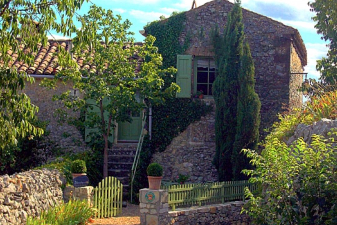 Photo of Buildings in Lussan