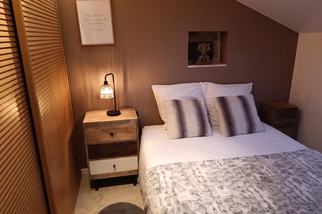 Photo of Bedroom in L'Isle-d'Abeau