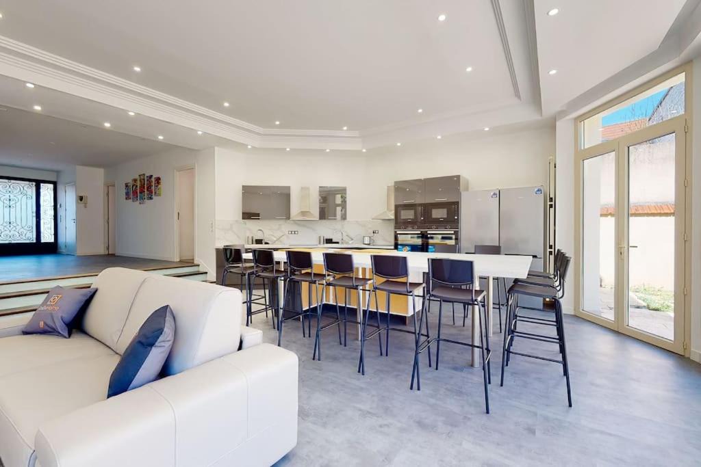 Photo of Livingroom in Centre Ancien